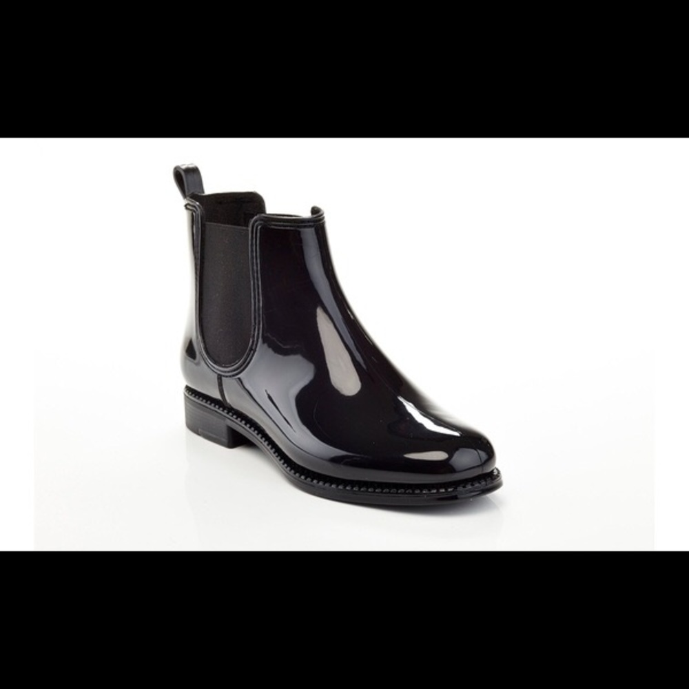 Waterproof pull on rain boots snow boots booties